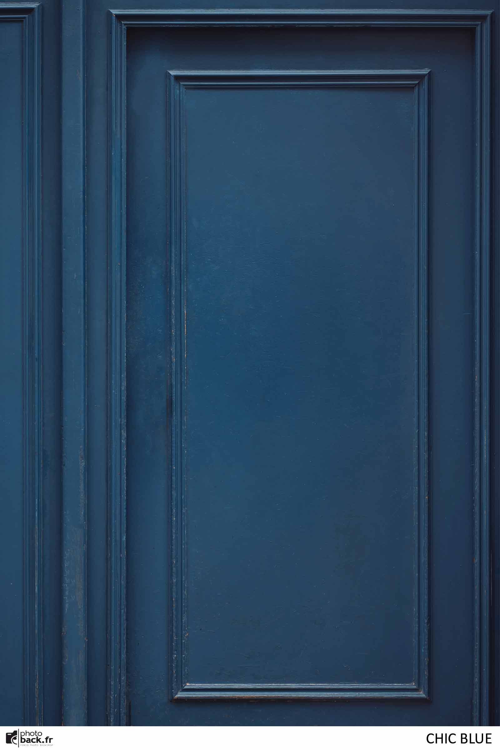 Chic blue