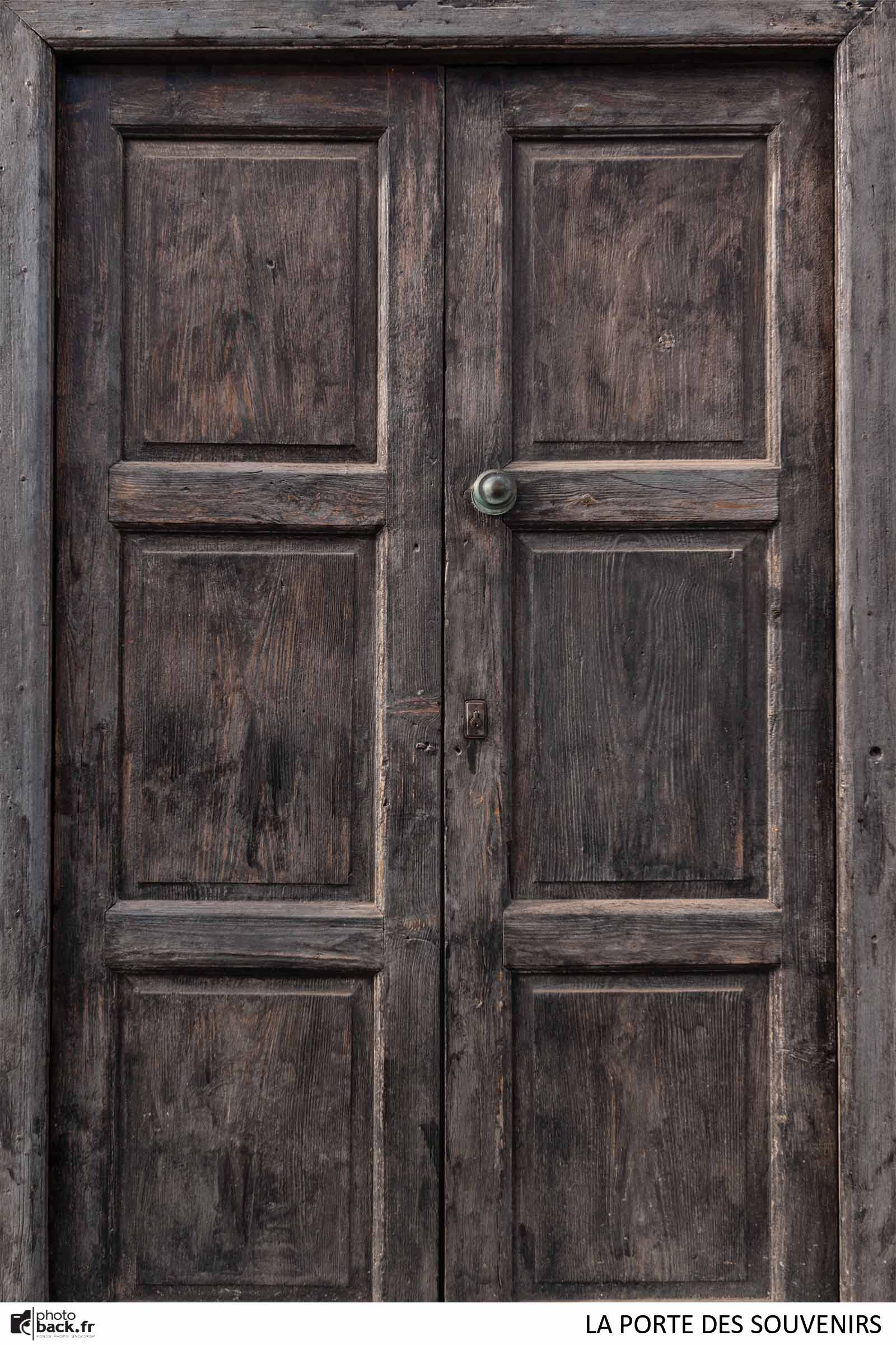 LA PORTE DES SOUVENIRS